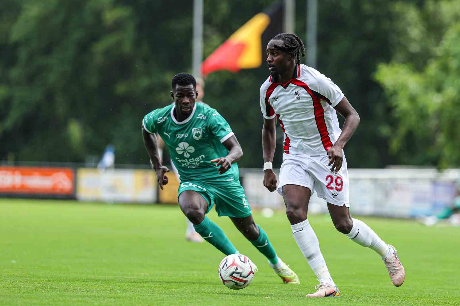 Hazırlık maçı: Samsunspor: 0 - RAAL La Louvire: 0 7 hazirlik maci samsunspor 0 raal la louvire 0 3 eNImcP8Y