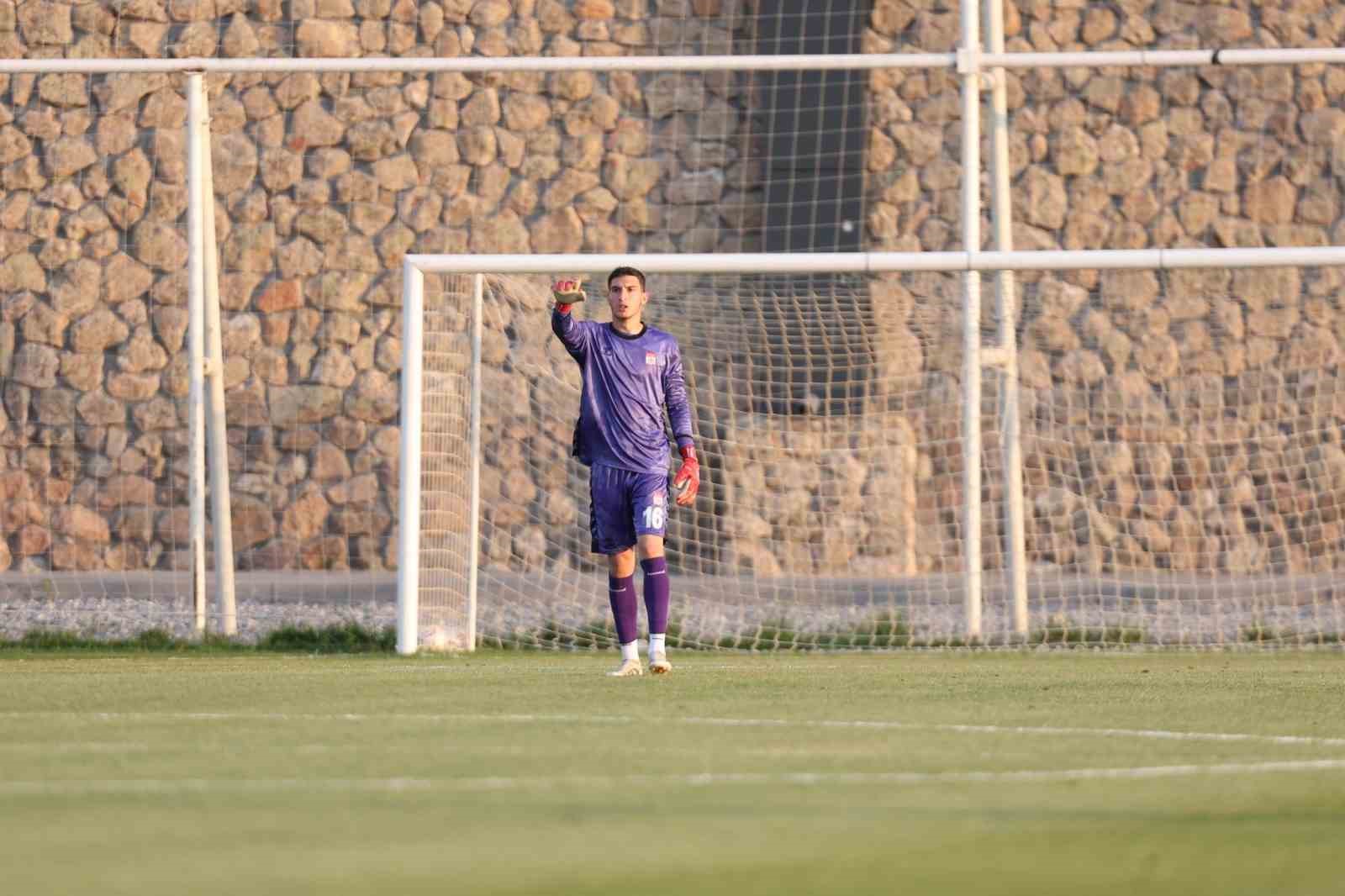Hazırlık maçı: Sivasspor:0 - Pendikspor: 0 5 hazirlik maci sivasspor0 pendikspor 0 1 k7tTUl52