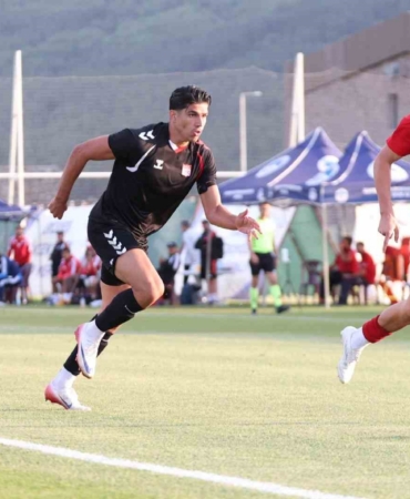 hazirlik-maci-sivasspor0-pendikspor-0-gOWqfOFr.jpg
