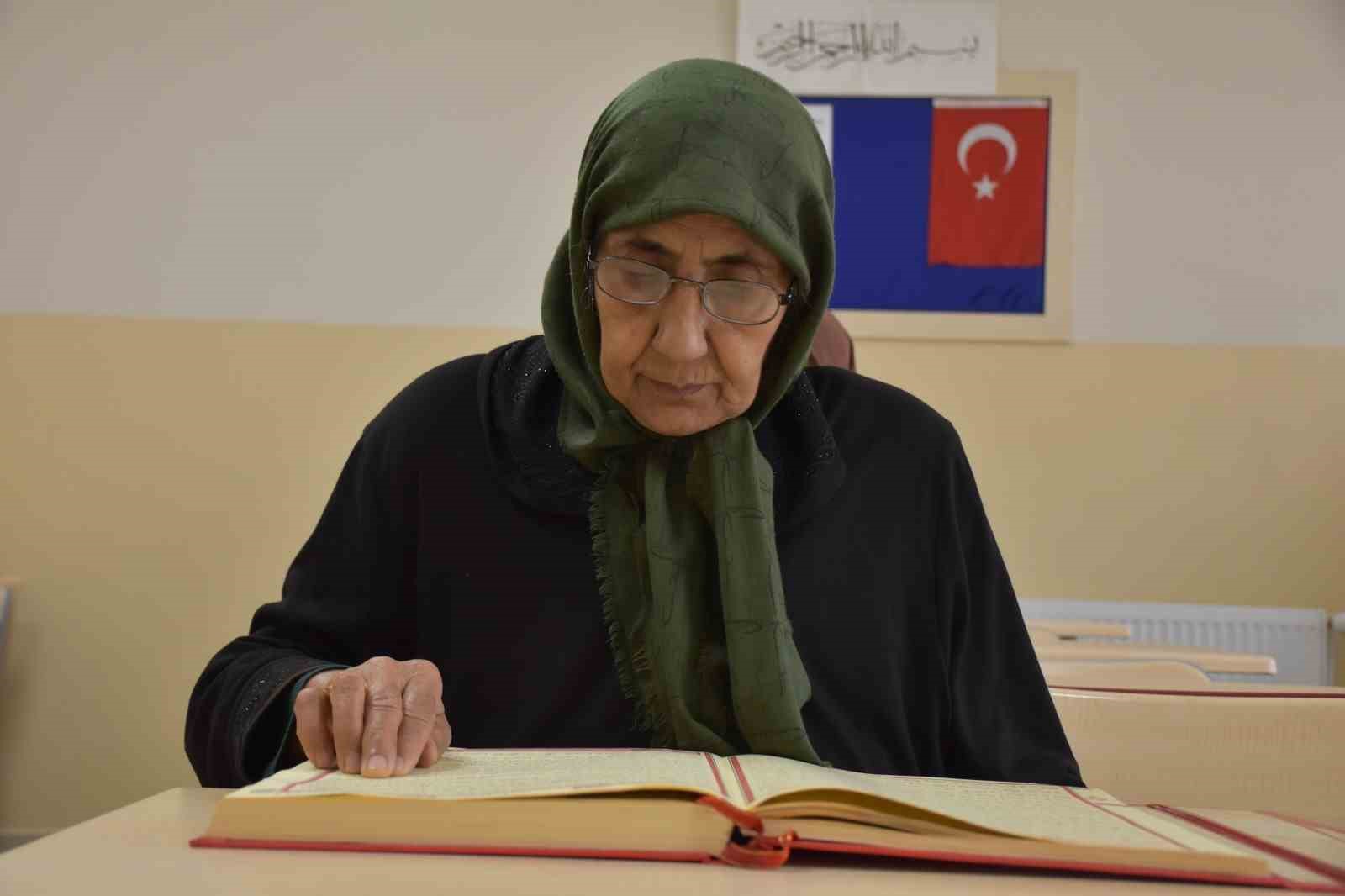 hece hece basladi 70inden sonra kuran i kerimi ogrendi 3 n3NSzN2G