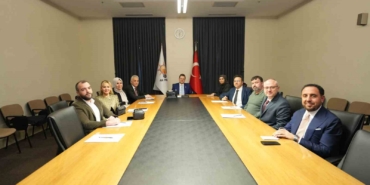 hekimsen-prof-dr-halit-yerebakan-ile-saglik-sisteminin-gelecegini-konustu-kkriHc4Q.jpg
