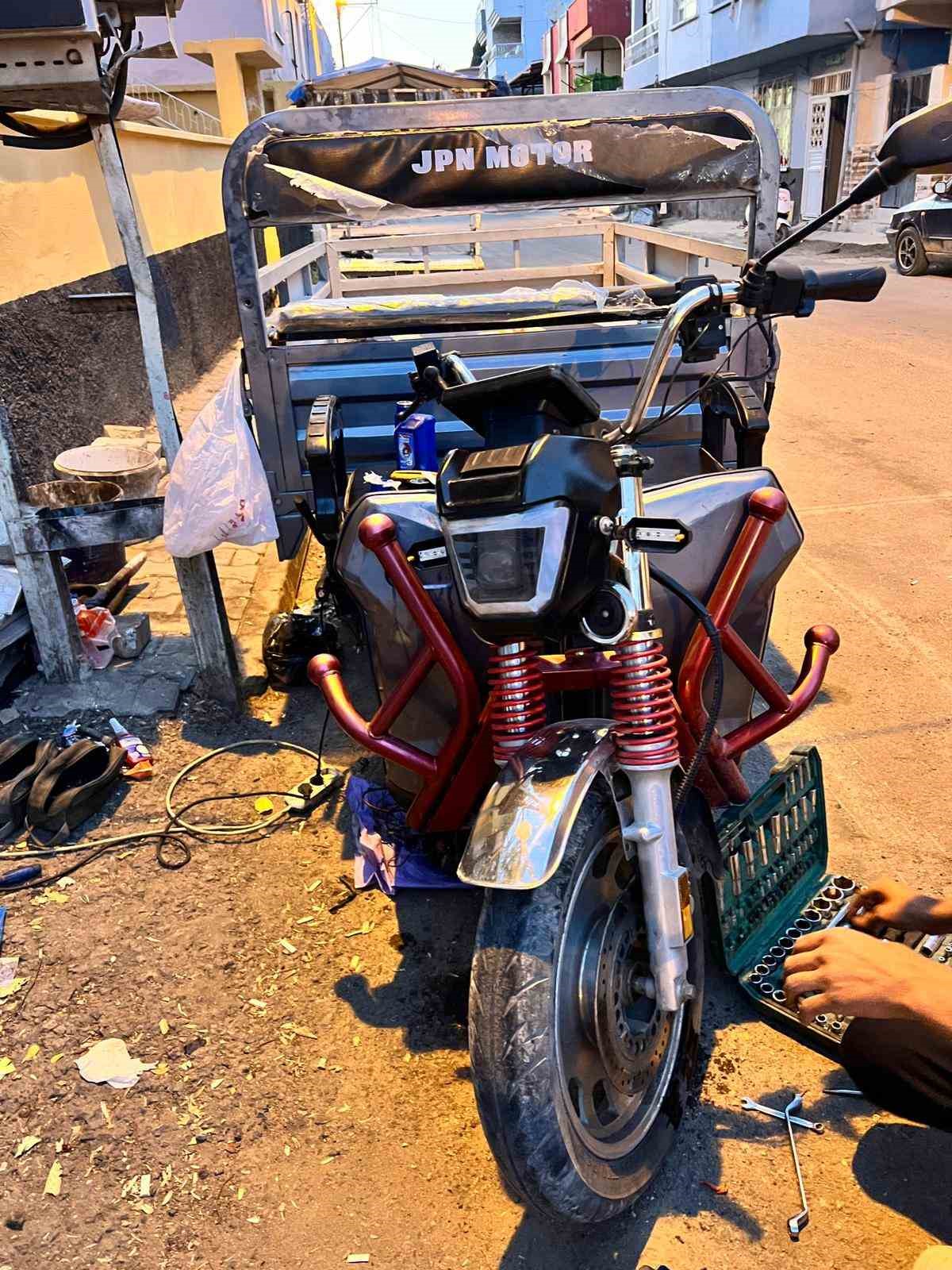 ‘Helal parayla aldım’ dediği çalınan motosikleti 24 saat geçmeden polis tarafından bulundu 6 helal parayla aldim dedigi calinan motosikleti 24 saat gecmeden polis tarafindan bulundu 2 RDMSqa79