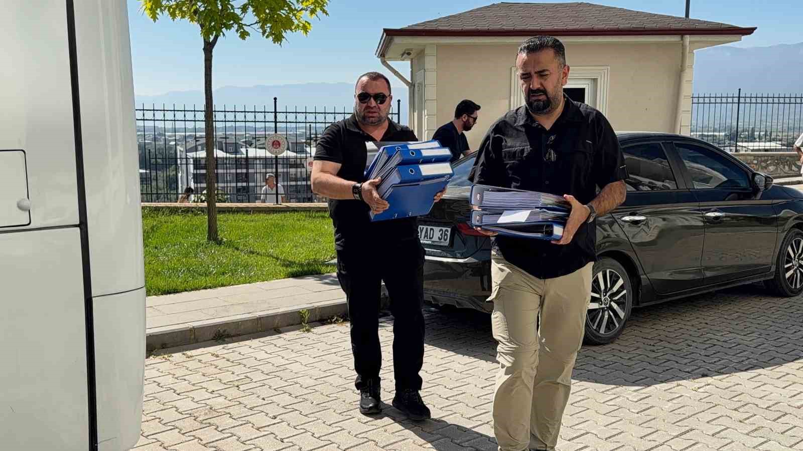 helikopter ve ozel harekat destekli baskin sonrasi 29 supheli adliyeye getirildi 2 v5uebbH6
