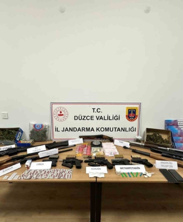 hem-tasiyici-hem-satici-yakalandi-NQYFILrC.jpg