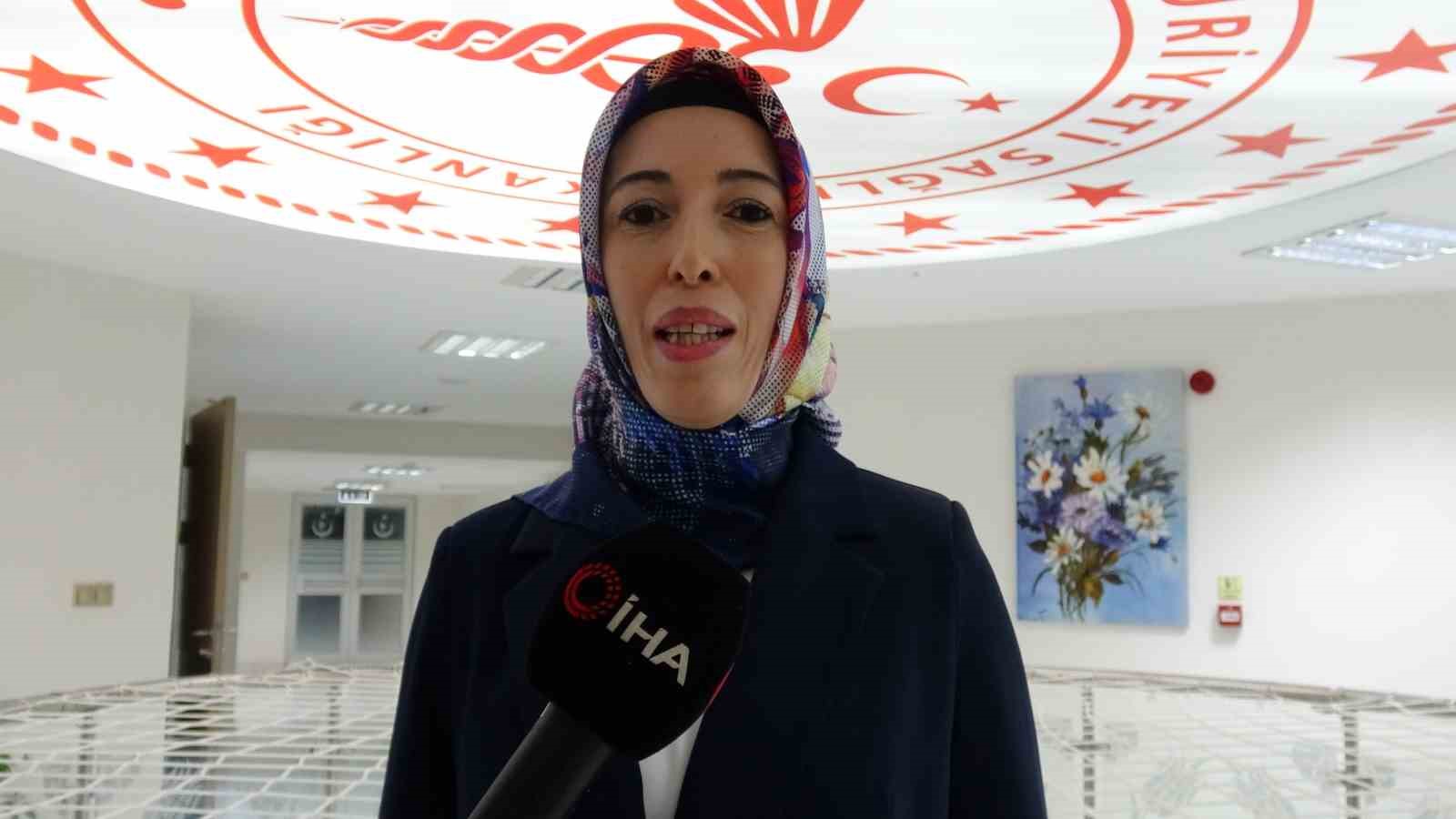 hemsire anneler doktor olan cocuklariyla ayni hastanede gorev yapiyor 1