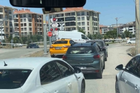 Beypazarı’nda meydana gelen iki farklı yangın ekiplerin müdahalesiyle kontrol altına alındı 2 thumbnail