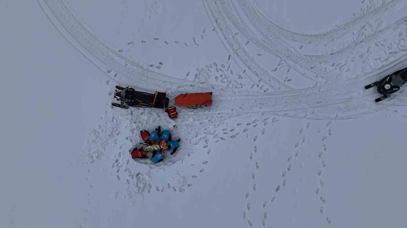 hesarek kayak merkezinde gercegini aratmayan arama kurtarma tatbikati 3 AQa4N4qg