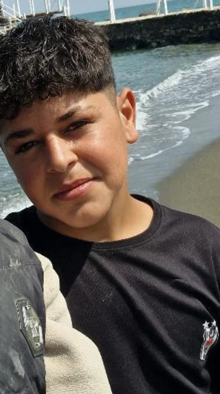 Heyelanda bir çocuğu ölen, diğer evladı 6 gündür yaşam mücadelesi veren gözü yaşlı anne: "Bayram sevincimiz vardı, gitti" 10 heyelanda bir cocugu olen diger evladi 6 gundur yasam mucadelesi veren gozu yasli anne eJngDUVi