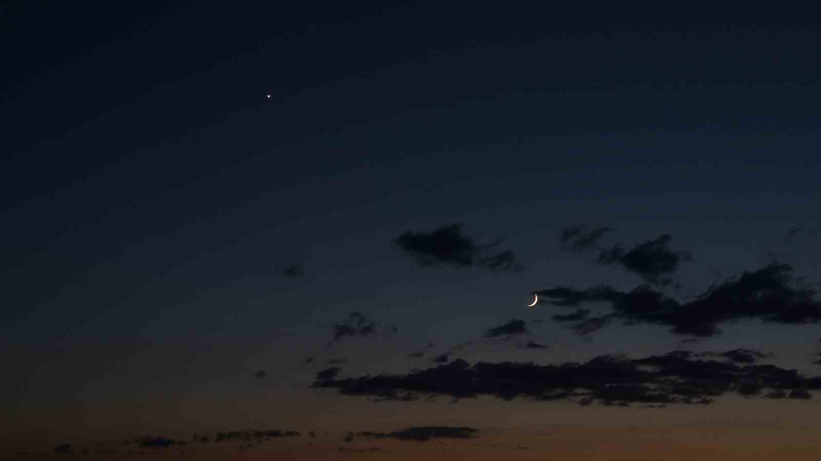 hilal ve venus ayni kadrajda bulustu 2 IrWvMp6q