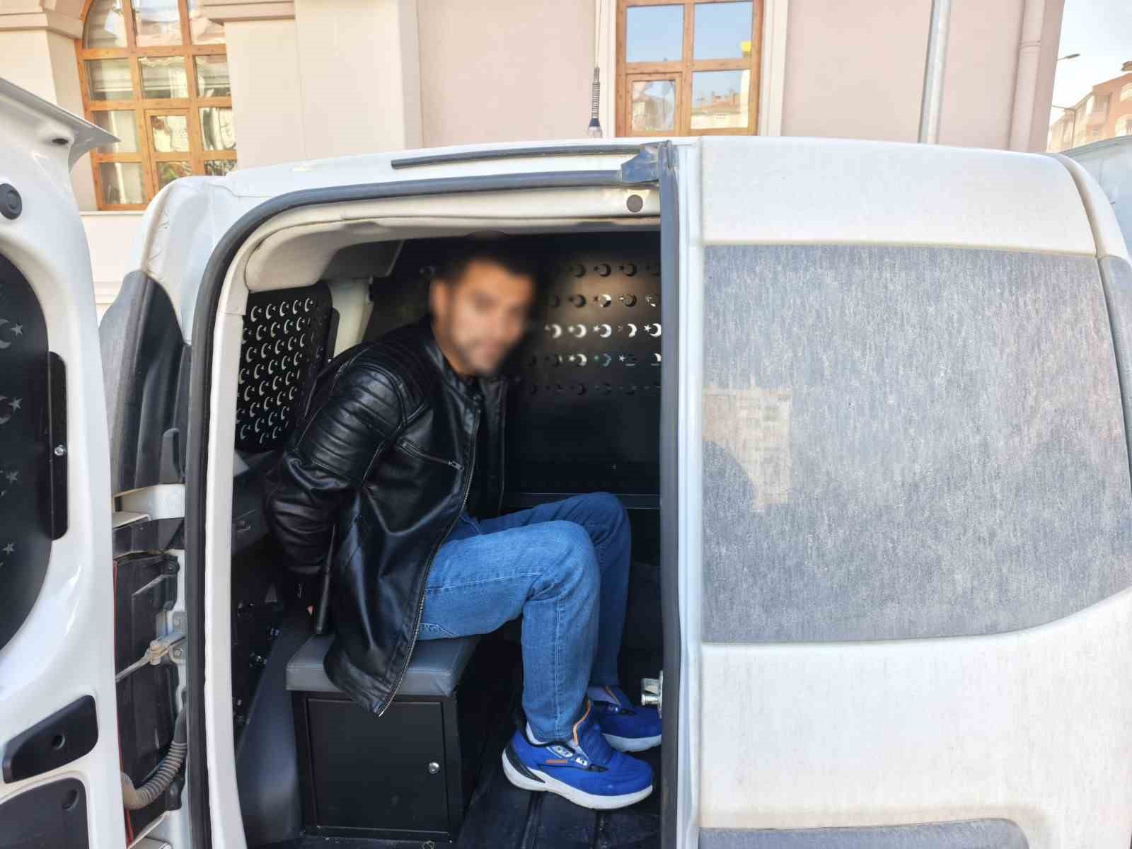 hirsizi montundaki fosfor ele verdi 1 yCINZCSQ