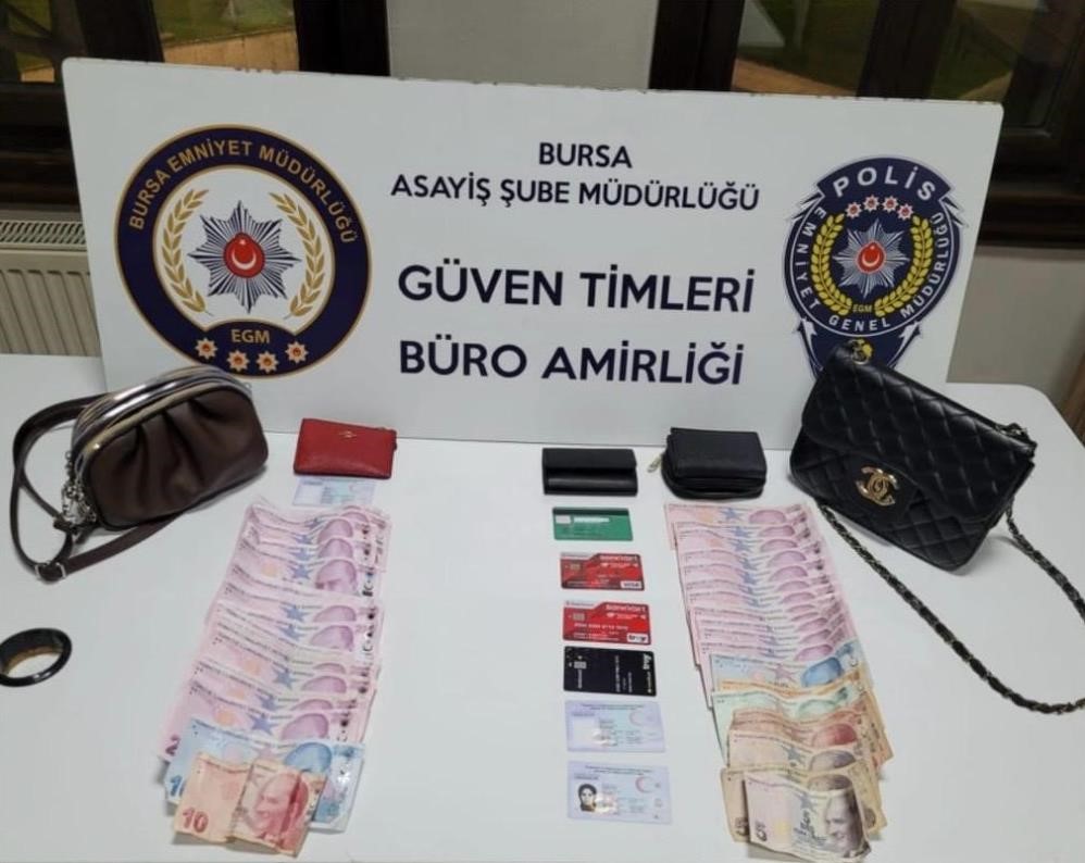 hirsizin bahtiguven timlerince sucustu yakalanan kadin tutuklandi 1 EeIKTMNW