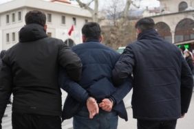 Adana’da çayda kaybolan genç 20 gündür aranıyor 1 thumbnail