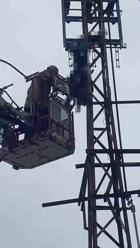 hirsizlik icin ciktigi elektrik diregi sonu oldu 1 GGnBadKQ