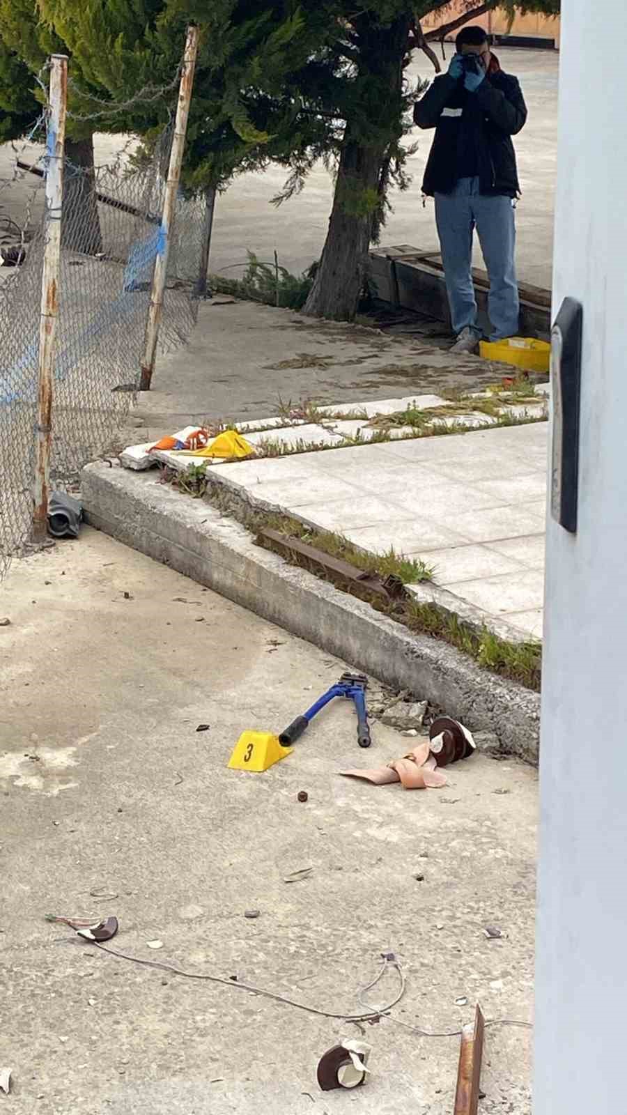 hirsizlik icin ciktigi elektrik diregi sonu oldu 2 brsIezU4
