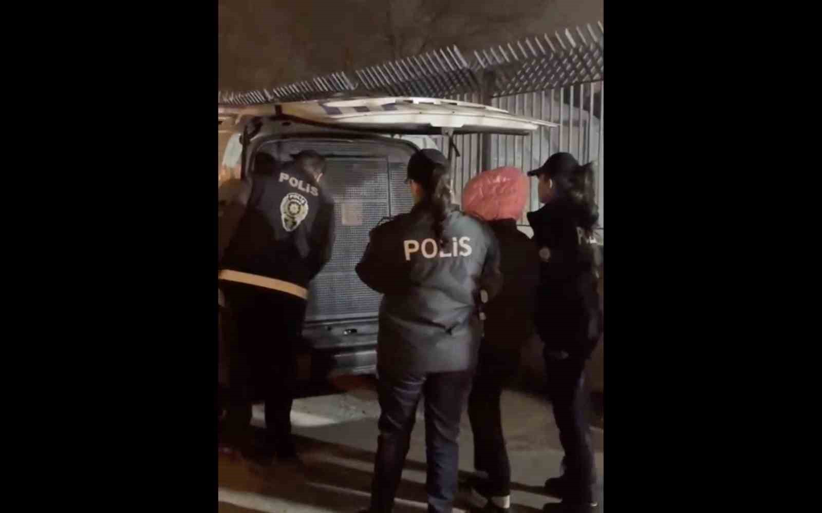 hirsizlik sucundan 25 yil hapis cezasiyla araniyordu yakalandi 2 tInQHmfZ