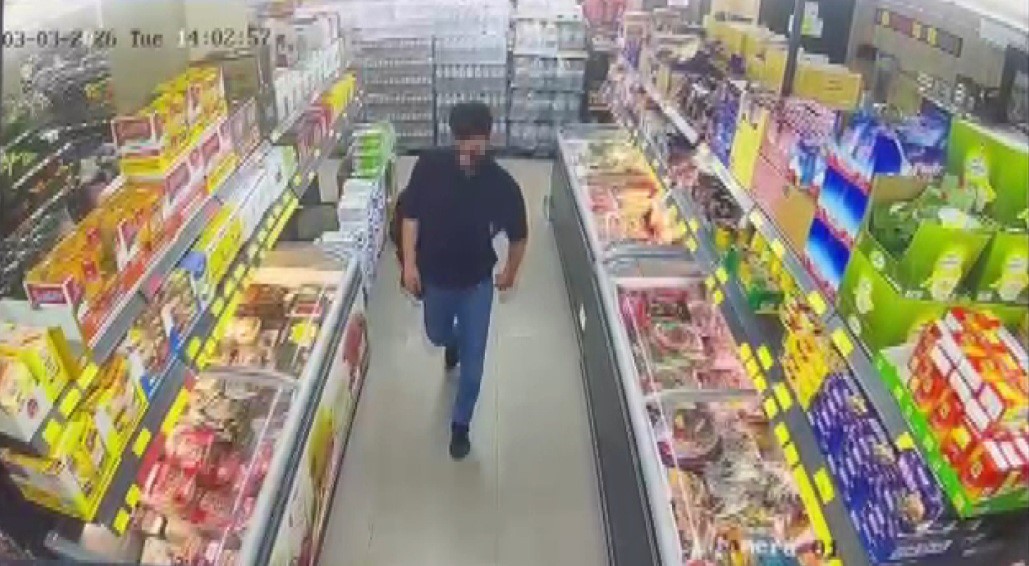 Hırsızlık yapmaması için uğraşan kız arkadaşını da kandırıp ne varsa çaldı 9 hirsizlik yapmamasi icin ugrasan kiz arkadasini da kandirip ne varsa caldi 5 jEv8wtSa