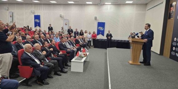hisarciklioglundan-filyos-limani-vurgusu-deniz-yolu-en-ucuz-tasimacilik-Q31BScJ2.jpg