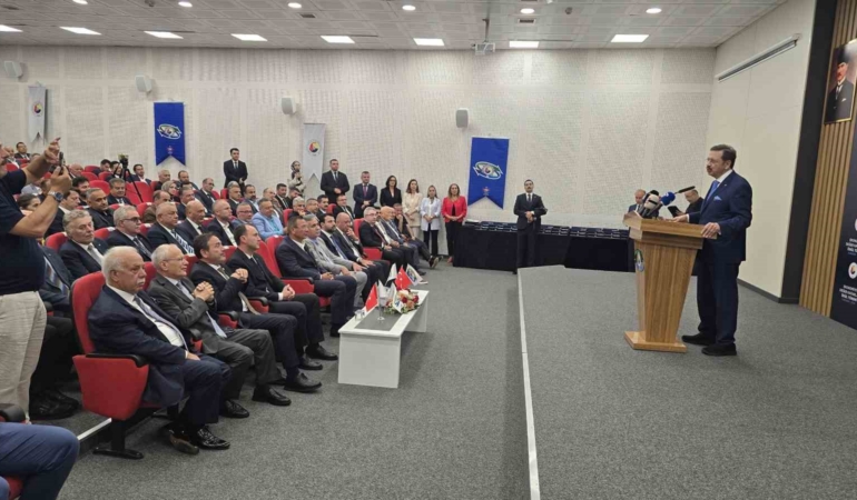 hisarciklioglundan-filyos-limani-vurgusu-deniz-yolu-en-ucuz-tasimacilik-Q31BScJ2.jpg
