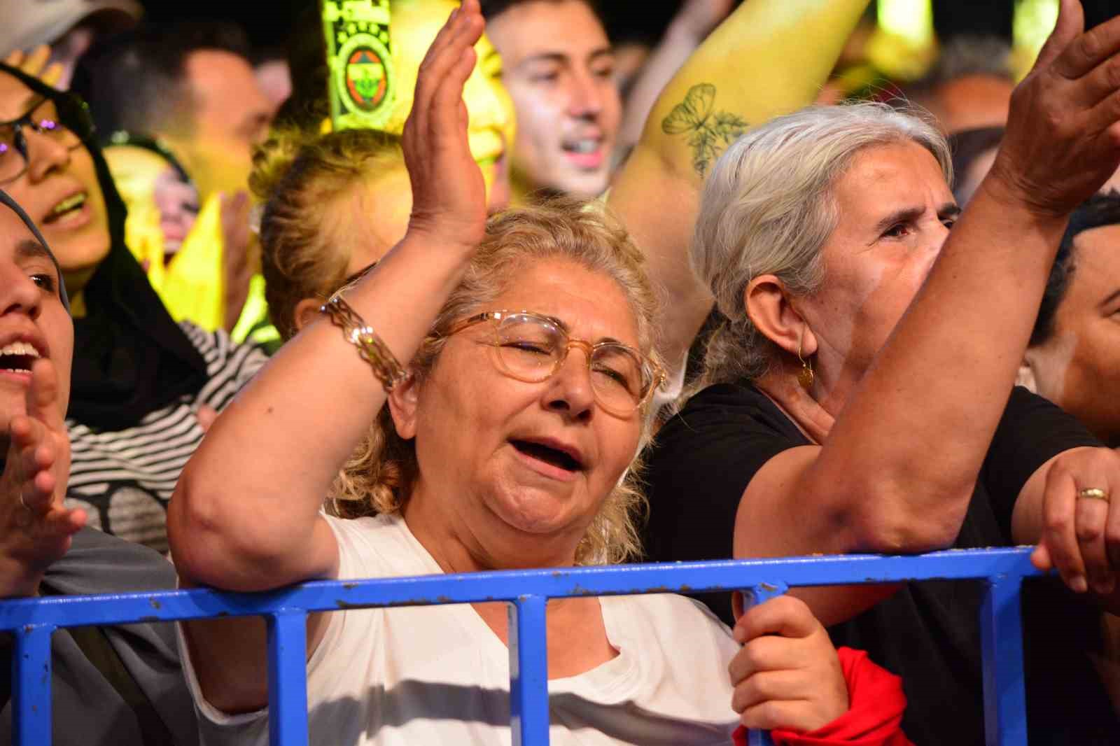 hitit festivalinde musa eroglu ruzgari esti 2 Ia3FibQr