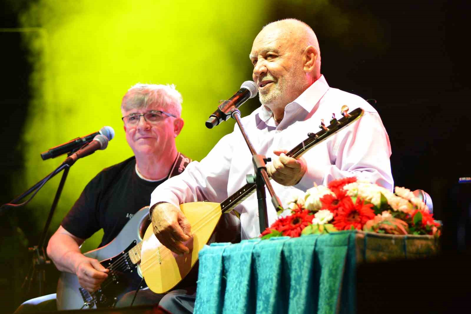 hitit festivalinde musa eroglu ruzgari esti 3 CdijkvGq
