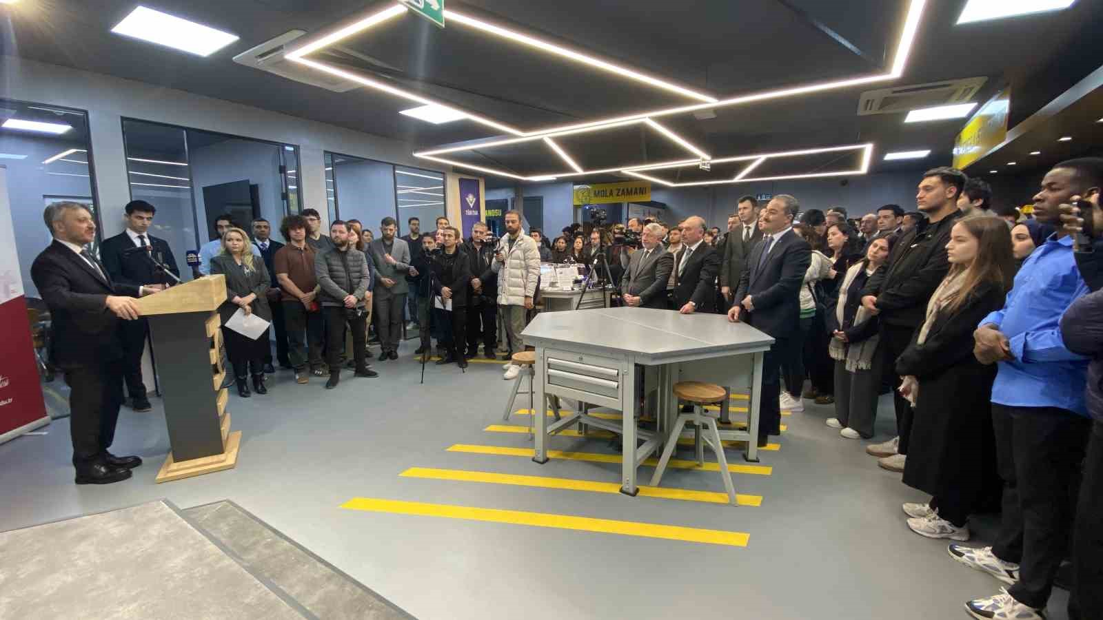 hitit universitesi milli teknoloji atolyesi torenle kaplarini ogrencilere acti 7 789OJMbC