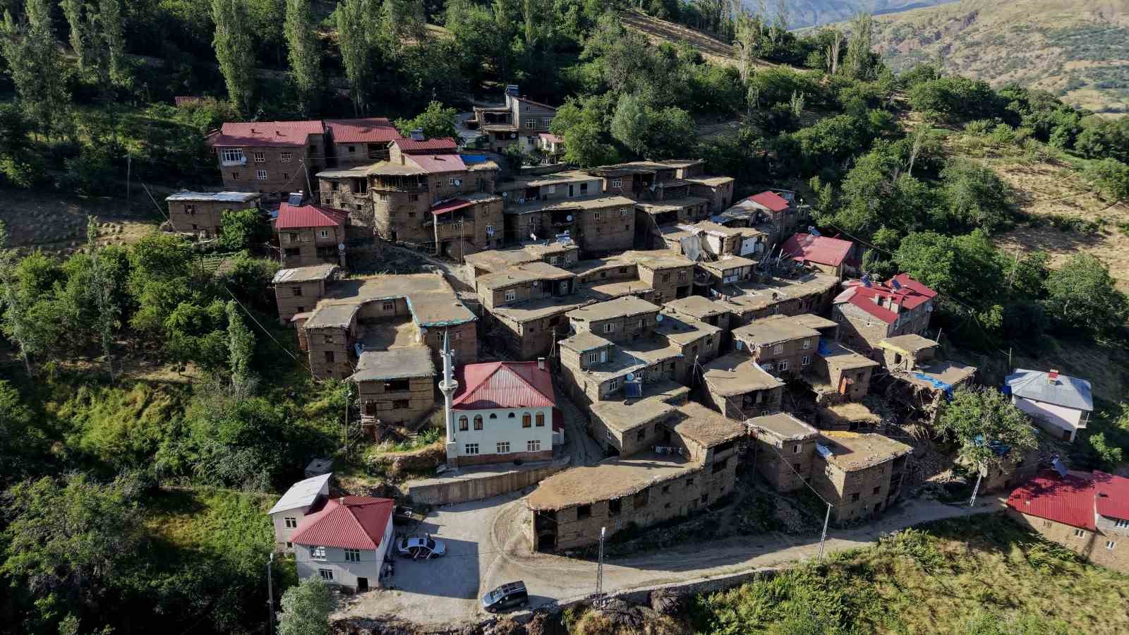 hizanin asirlik tas evleri ve gayda baraji hayran birakiyor 3 RwicY95l