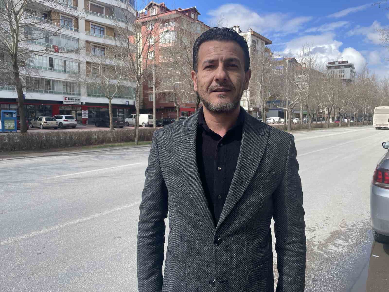 hizla su birikintisine giren otomobil takla atti 2