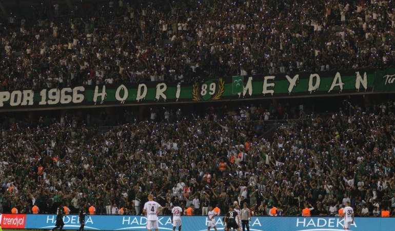 hodri-meydan-hakem-zorbay-kucuk-hakkinda-suc-duyurusunda-bulunacak-A3y5JF19.jpg
