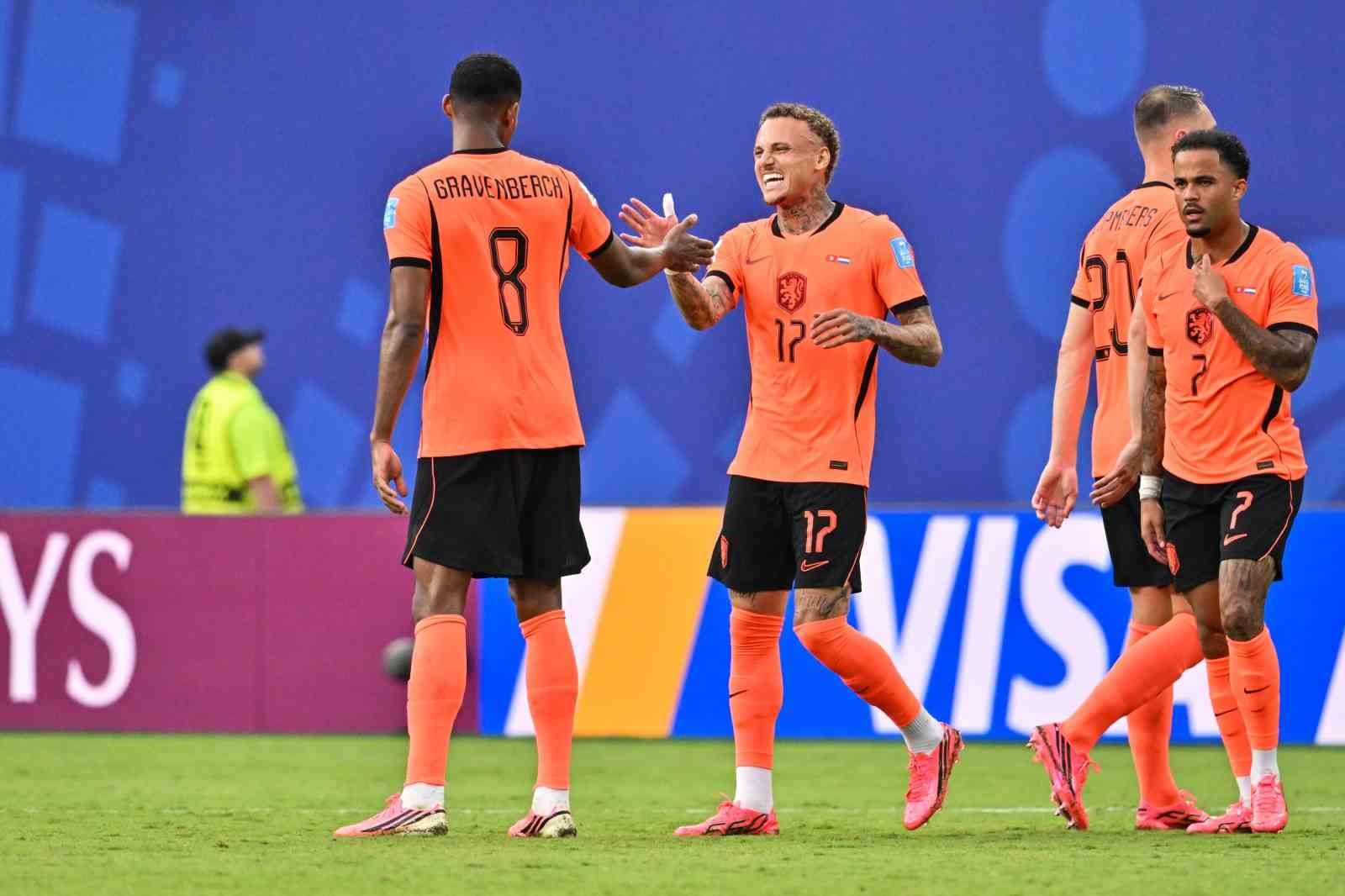 hollanda 7 puanla f grubunu lider tamamladi 0 Sfw47BE8