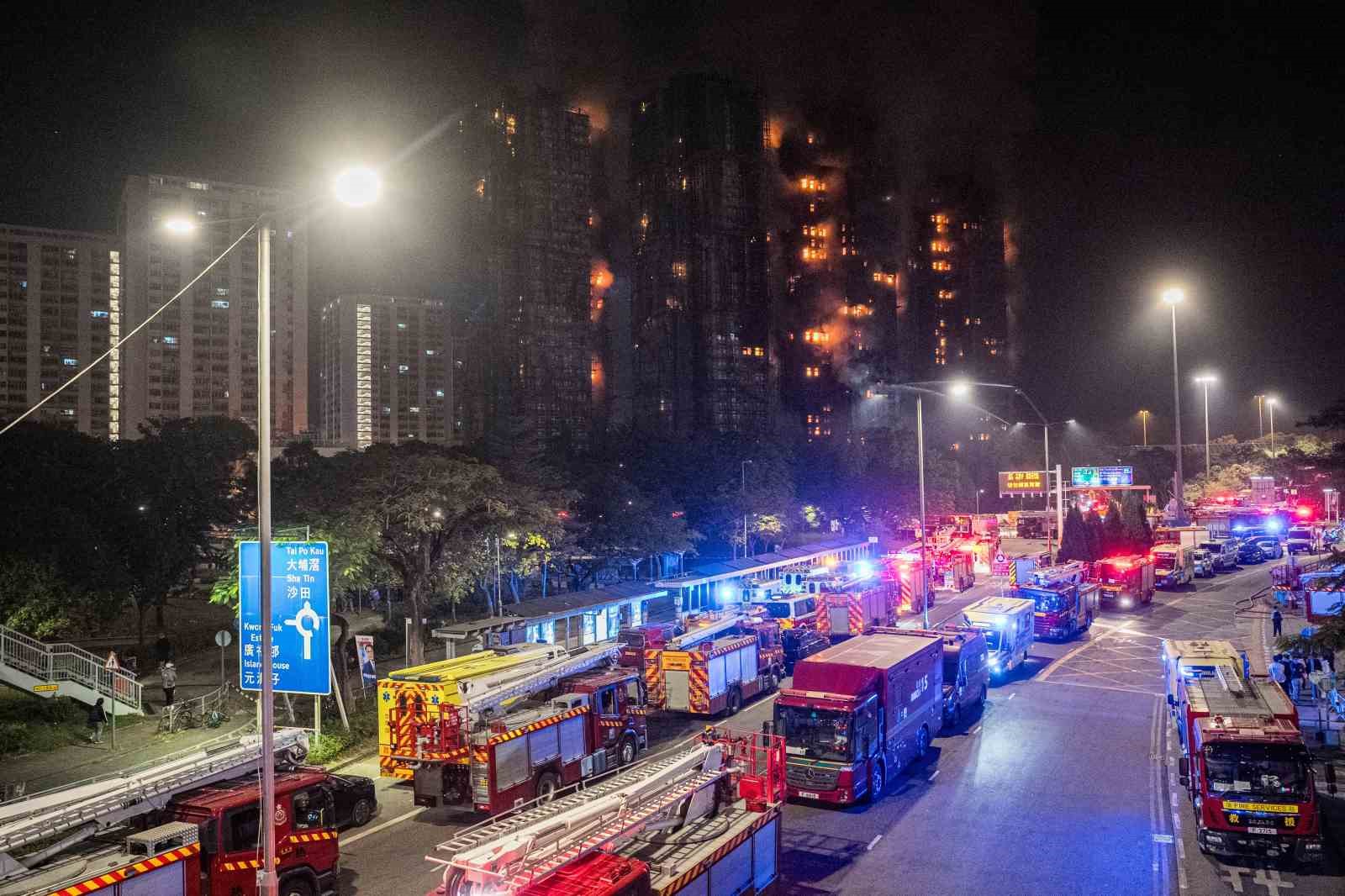 hong kongdaki yangin faciasinda can kaybi 36ya yukseldi 14 77TuJXTT