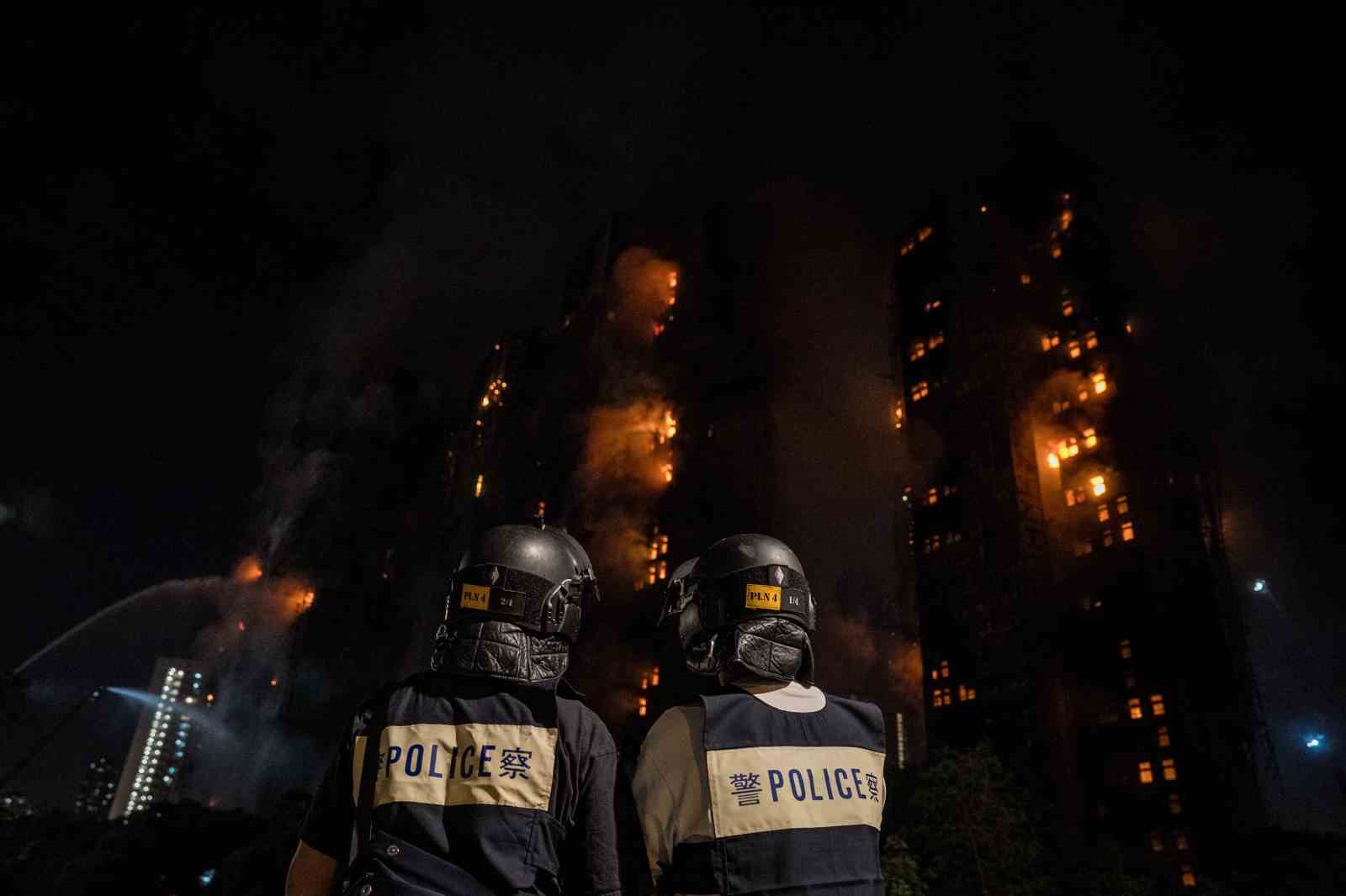 hong kongdaki yangin faciasinda can kaybi 36ya yukseldi 8 7BFpaCUf