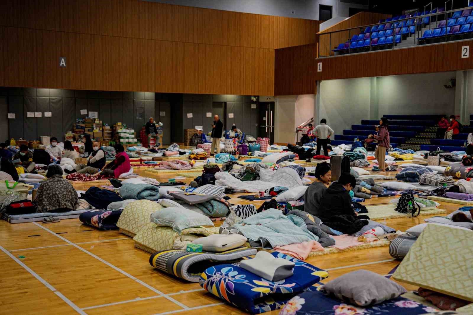 hong kongdaki yangin faciasinda olu sayisi 65e yukseldi 6 N42Vi56s