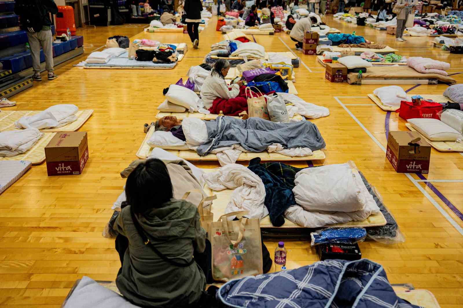 hong kongdaki yangin faciasinda olu sayisi 65e yukseldi 7 RFSi7sFw