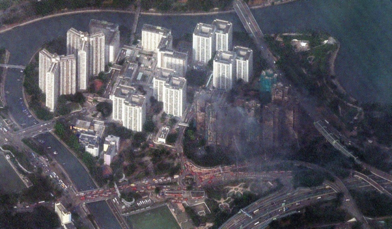 hong-kongdaki-yangin-faciasinda-olu-sayisi-75e-yukseldi-kpkYEt4e.jpg