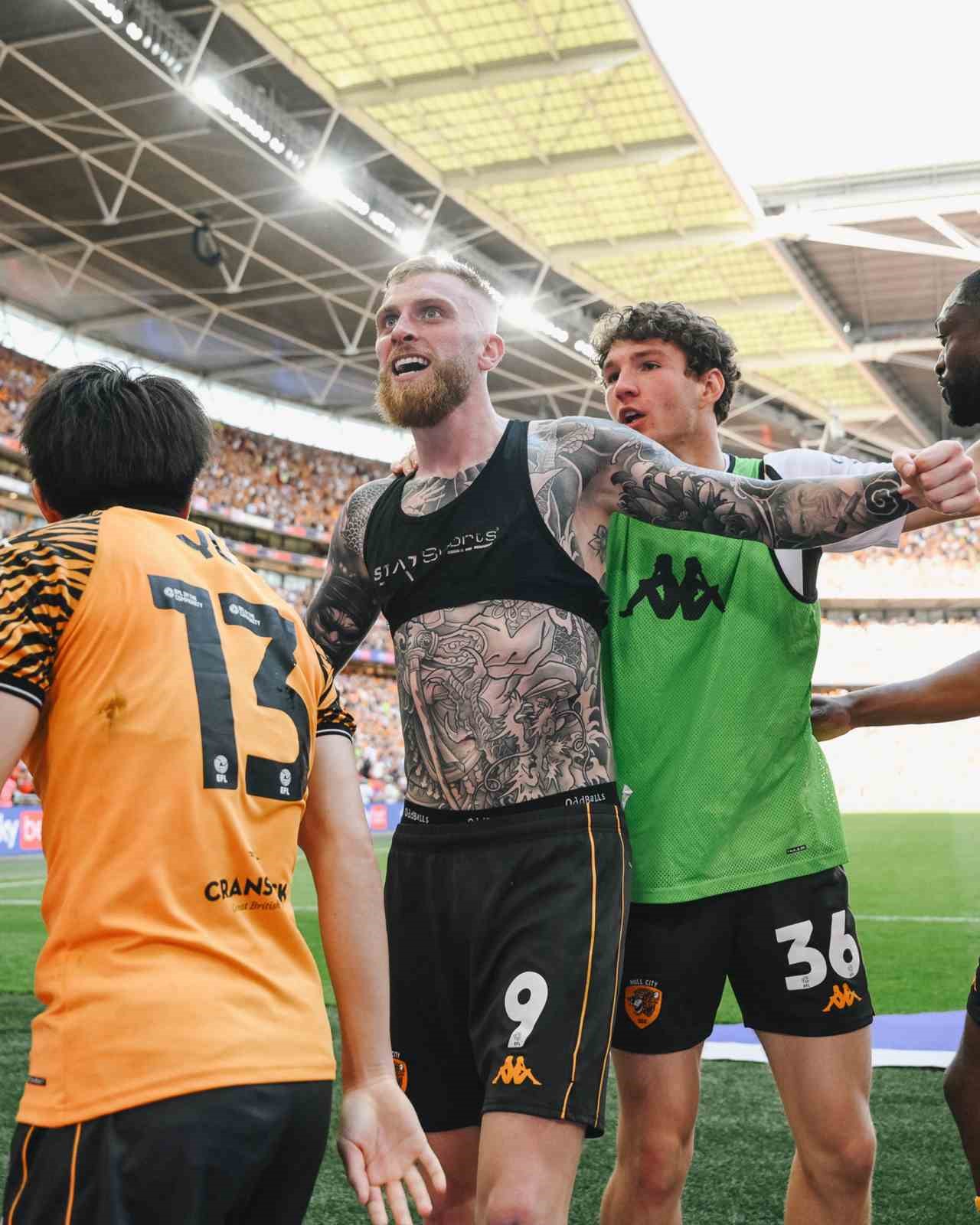 hull city premier ligde 1 qXujp8BB