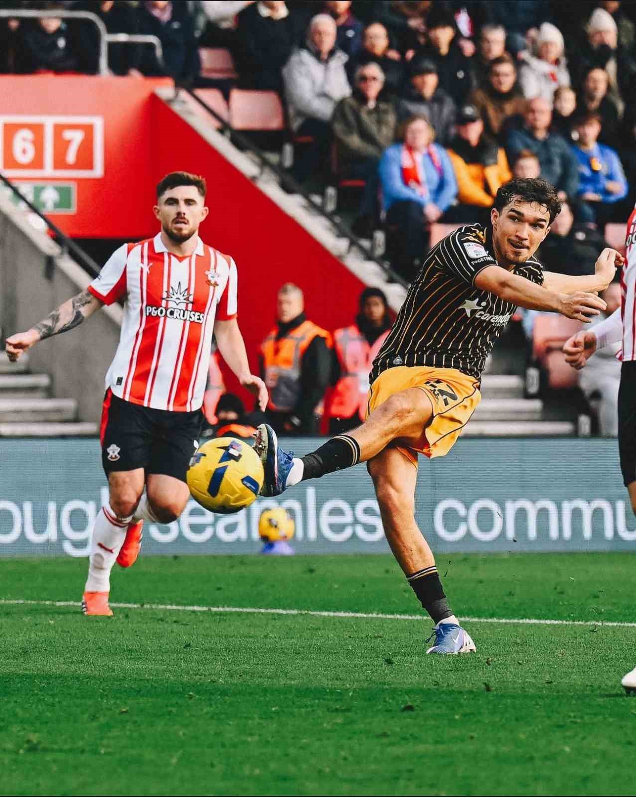 Hull City, Southampton’ı deplasmanda devirdi 5 hull city southamptoni deplasmanda devirdi 1 5C33RJVJ