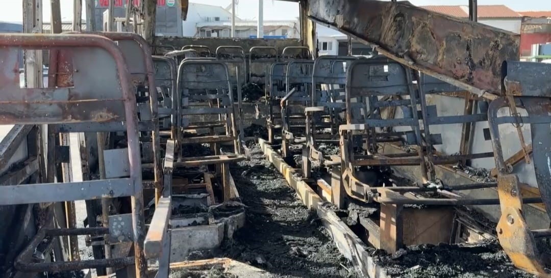hurda minibuste 16 yasindaki gencin oldugu yangin kamerada 2