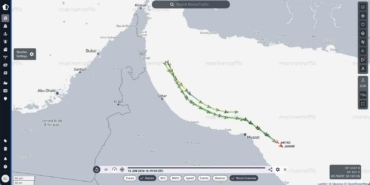 hurmuz-bogazi-yakinlarindaki-suudi-arabistan-bandirali-3-super-tanker-yeniden-takip-sinyali-vermeye-basladi-zdXt1yq2.jpg