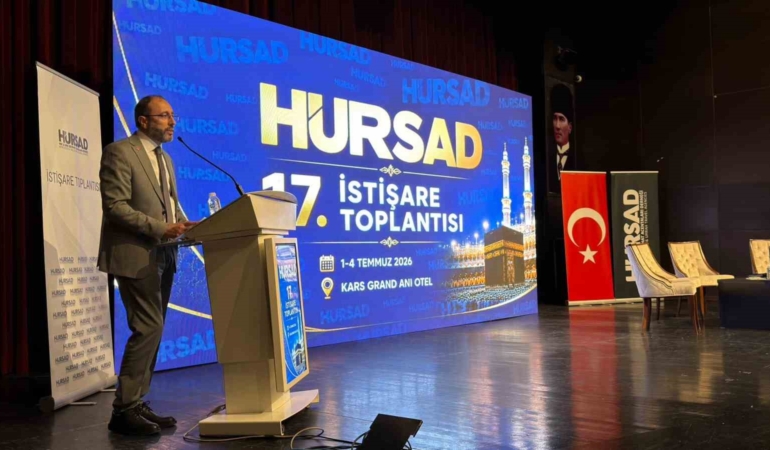 hursad-baskani-diyaeddin-sahin-hac-organizasyonunda-dunyanin-ornek-aldigi-ulkeyiz-tGFY1ySL.jpg