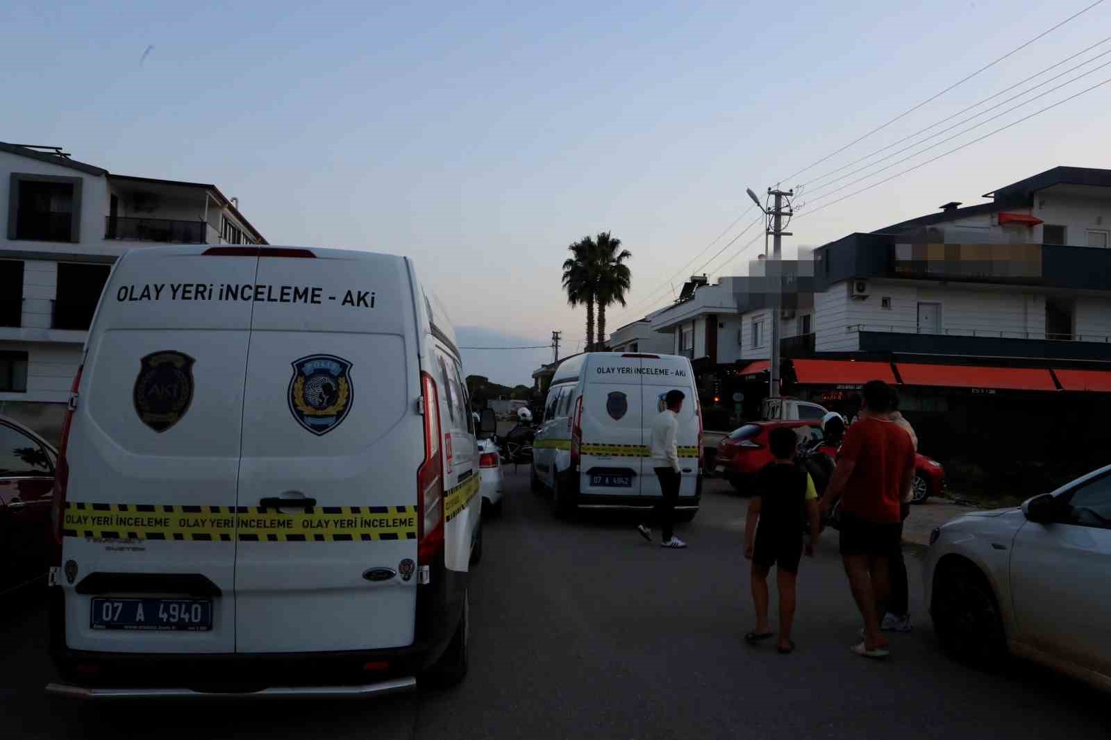 husumeti bitirmek icin bir araya gelen akrabalarin tartismasi cinayetle bitti 2 57DgRyBu