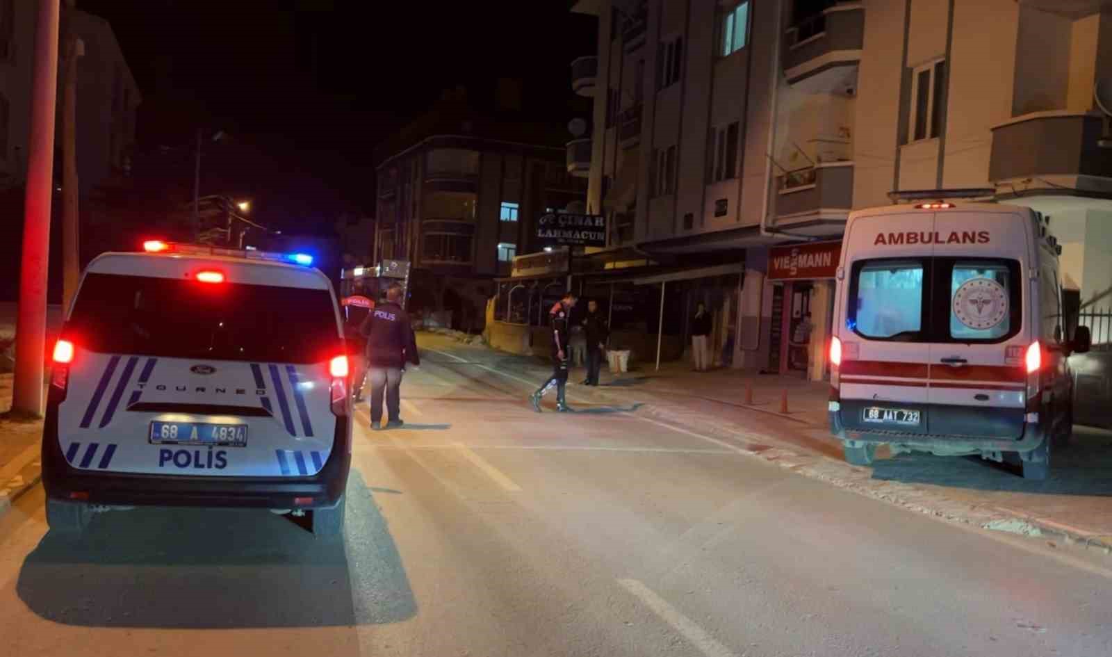 husumetli komsular arasinda mahkeme karari sonrasi kavga 2 yarali 3 uyNz24nv