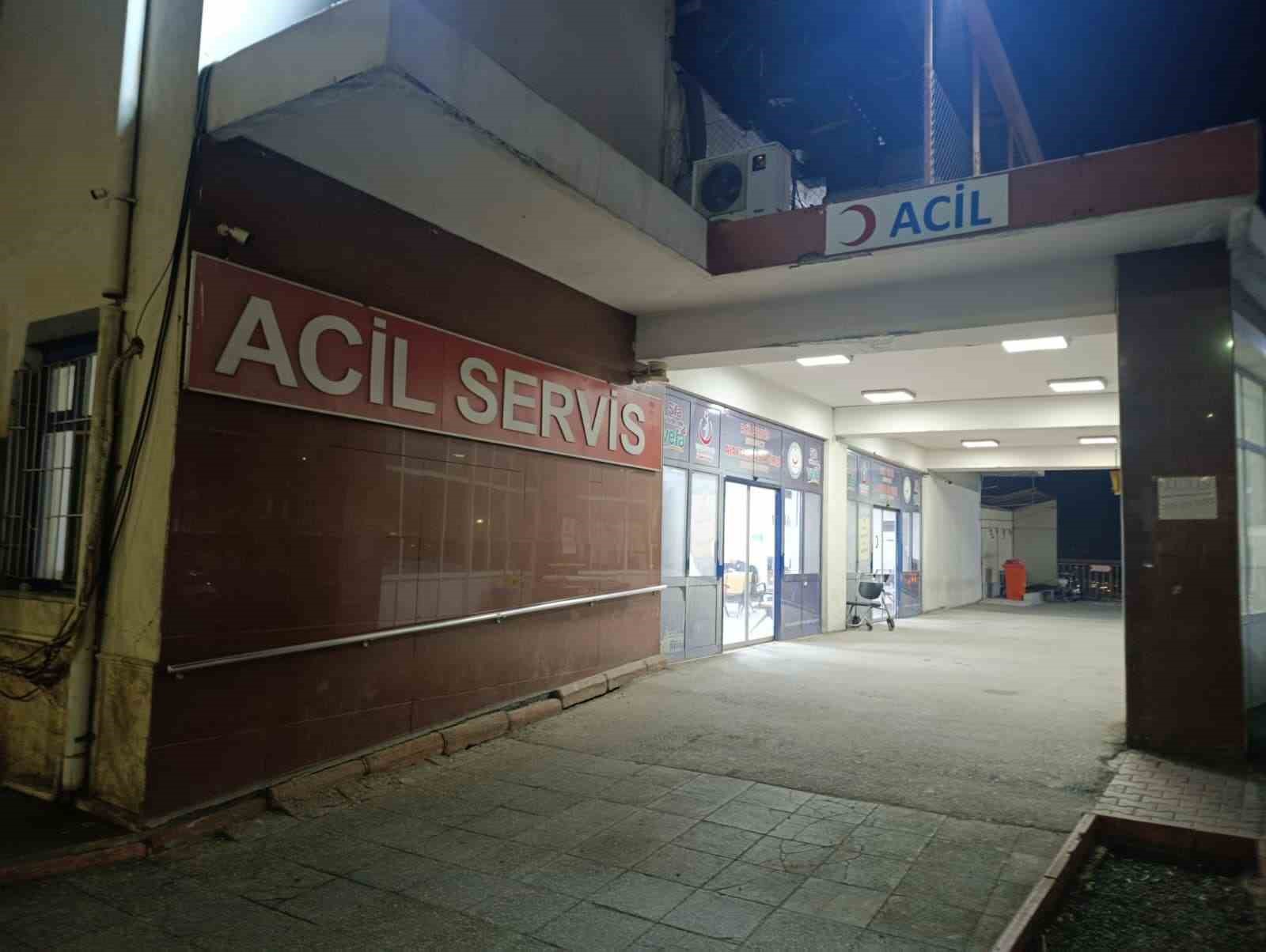 husumetli oldugu kisileri silahla yaraladi 3 yarali 0 QMKM45gG