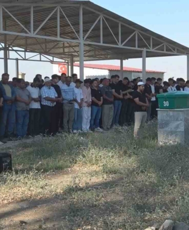 husumetlisi-tarafindan-pompali-tufekle-vurulan-19-yasindaki-genc-oldu-eDsfwsmF.jpg