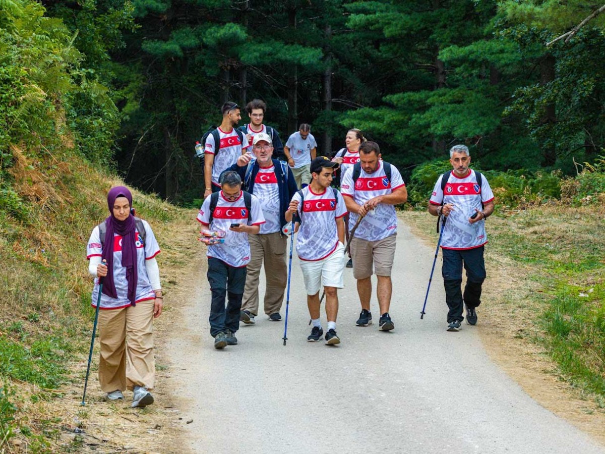 huznun tasa kazindigi yer srebrenitsada 31 yil 4 EUWrqJts