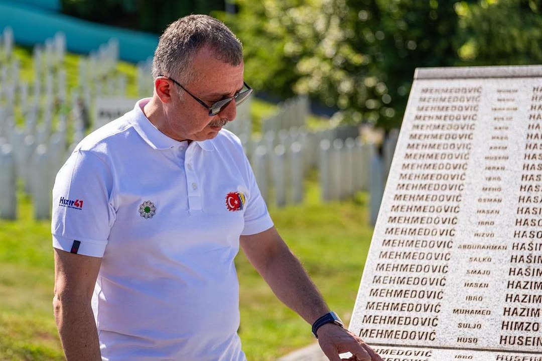 huznun tasa kazindigi yer srebrenitsada 31 yil 6