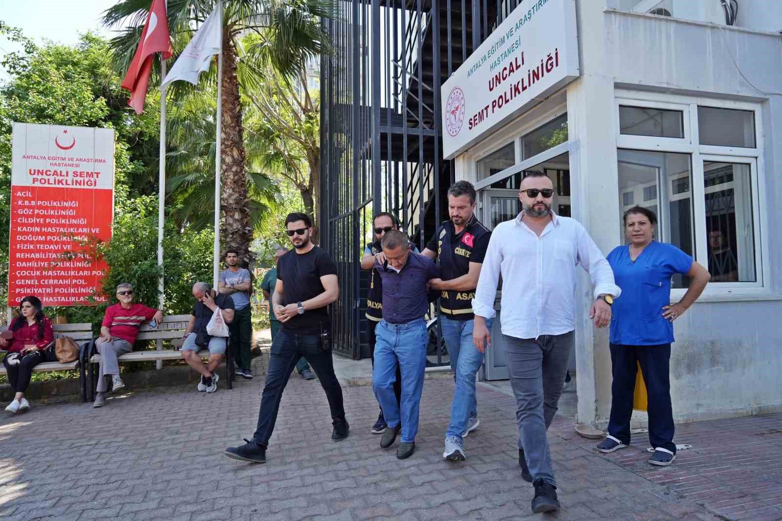 Huzurevinde meyve bıçaklı katliamda ölen 3 kişi için 3 kez ağırlaştırılmış müebbet 6 huzurevinde meyve bicakli katliamda olen 3 kisi icin 3 kez agirlastirilmis muebbet 2 X4efkMQG