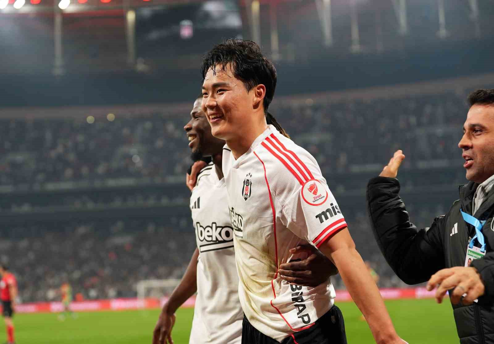 Hyeon-gyu Oh, Beşiktaş formasıyla 8. golünü attı 4 hyeon gyu oh besiktas formasiyla 8 golunu atti 0 SzFYdHrf