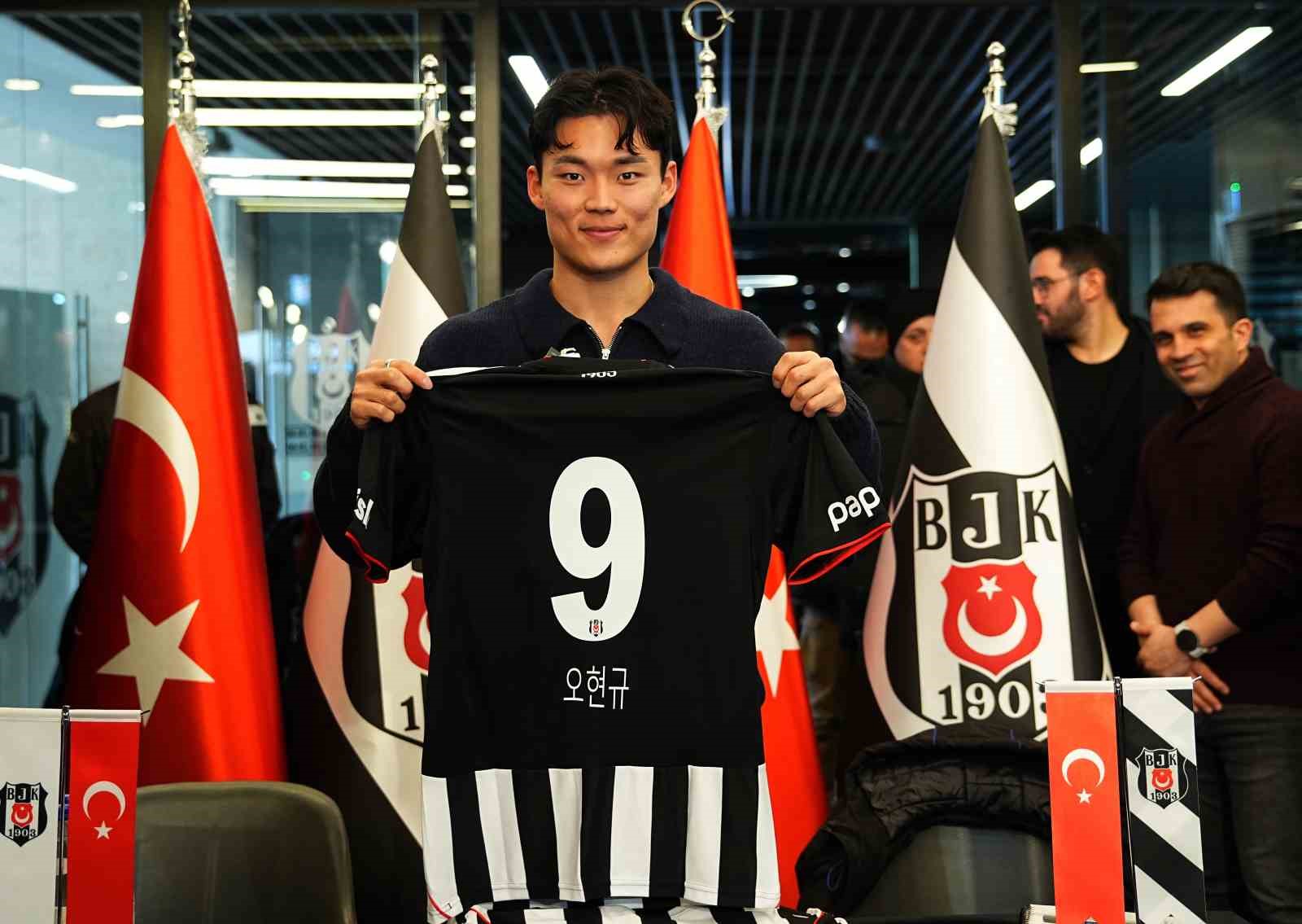 hyeon gyu oh imza gununde taraftarlarla bulustu 3 wpH3ZgTd