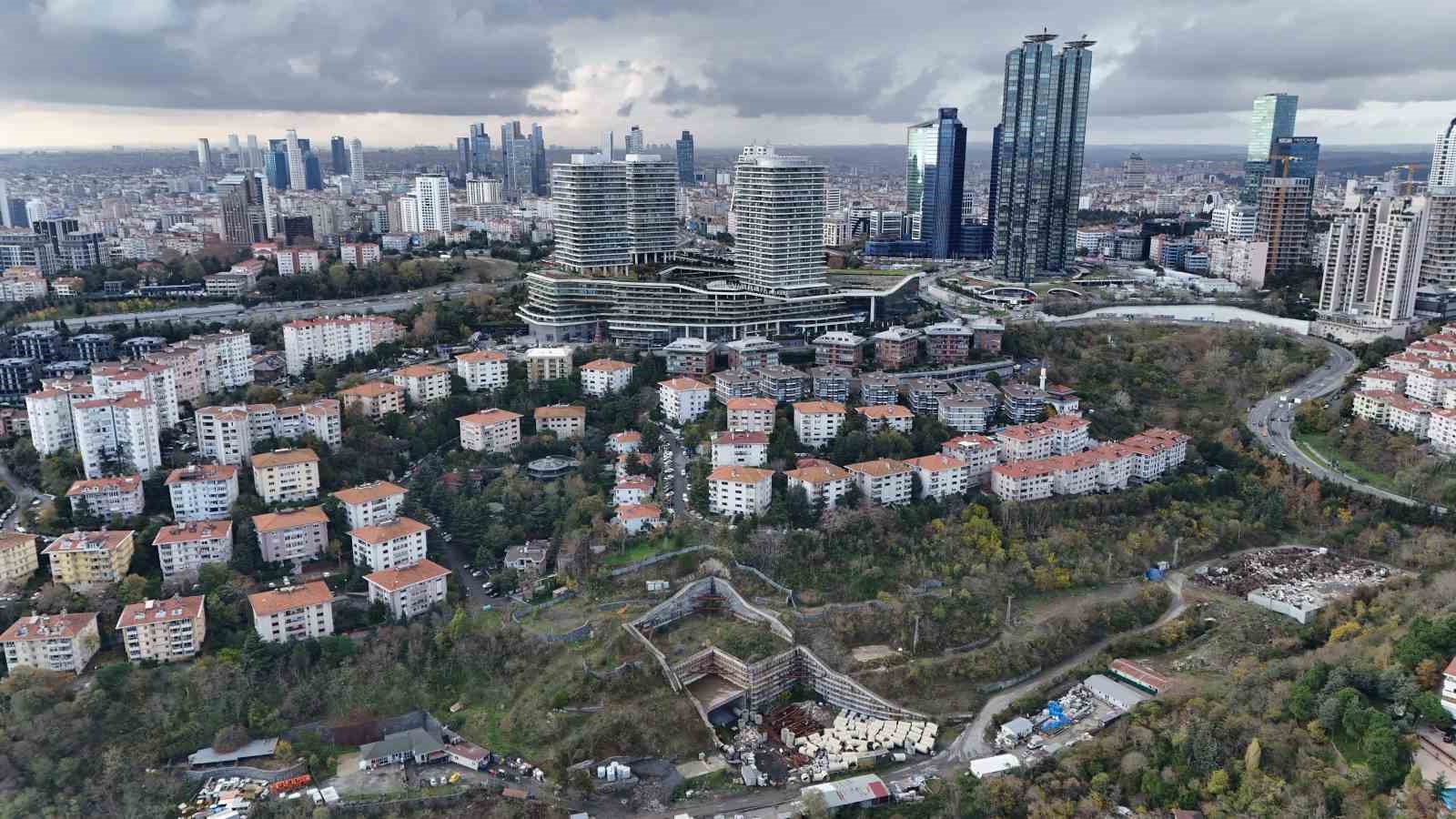 ibb dolmabahce levazim tuneli projesini yarim birakti vatandas cileden cikti 3 3sOGls3H