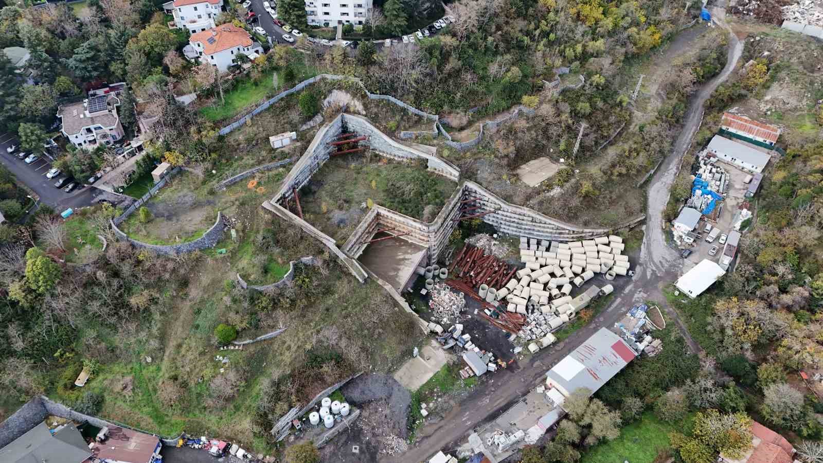 ibb dolmabahce levazim tuneli projesini yarim birakti vatandas cileden cikti 4 8lHEBOki